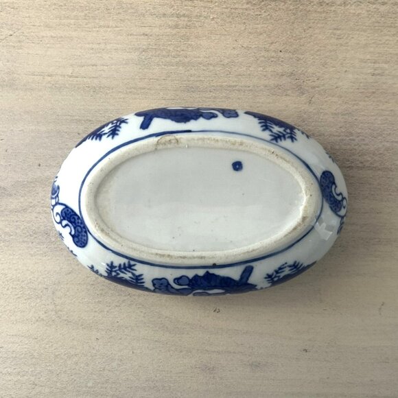 Vintage Ceramic Oriental Blue Painted Trinket Box Oval, Jewelry - Picture 11 of 11